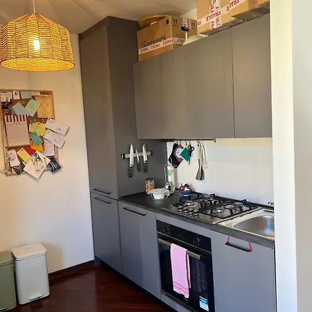 Lovely 1 Bedroom In Milano, Brera Appartamento